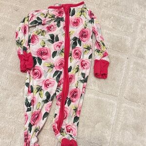 Little Sleepies roses zippy